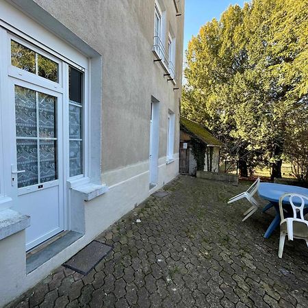 Meuble De Tourisme Dans Parc Arbore 1000M2 - Sejour-La-Roche Eperon La Roche-Posay Eksteriør billede